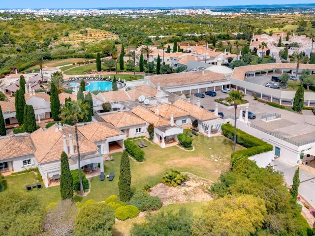 Apartamento venda em Gramacho, Estômbar e Parchal