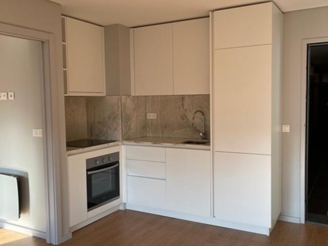 Apartamento alugar em Porto, Lordelo Do Ouro