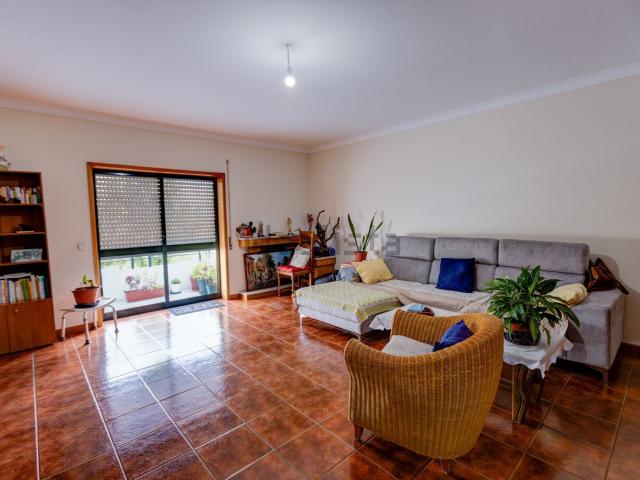 Apartamento venda em Carrezedo, Gavião