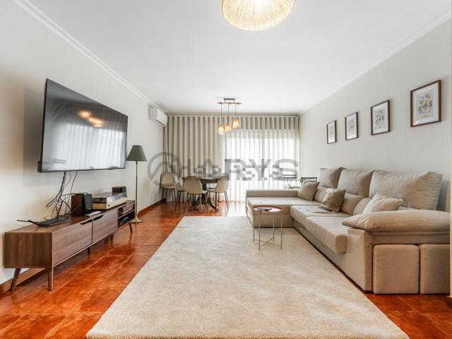 Apartamento venda em Portela, Vila Nova de Famalicão
