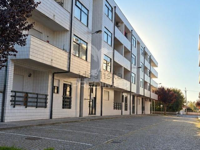 Apartamento venda em Louleiro, Vila Nova de Famalicão
