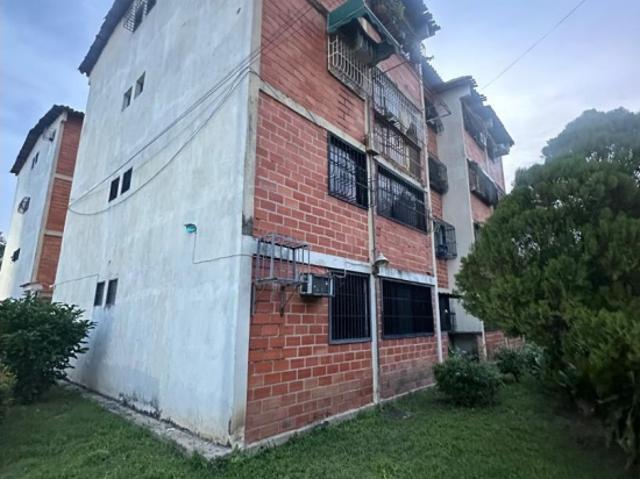 Apartamento en venta en Santa Rita, Aragua