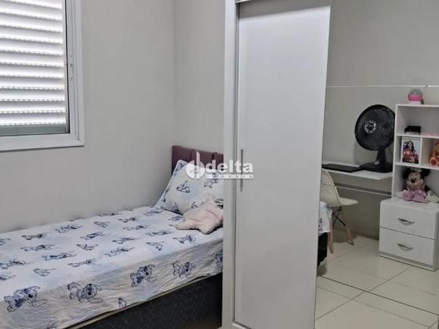 Apartamento venda em Região Geográfica Imediata de Uberlândia, Oliveira Fortes