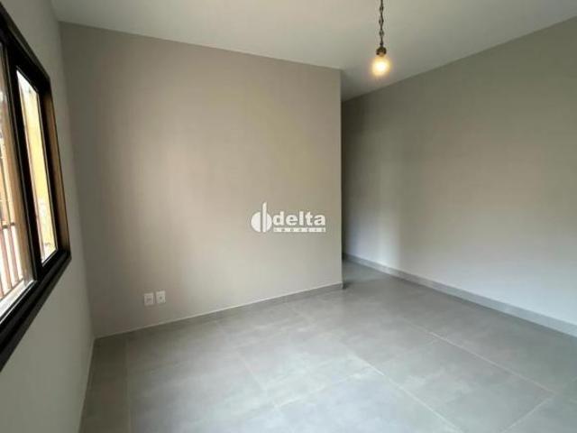 Apartamento venda em Região Geográfica Imediata de Uberlândia, Oliveira Fortes