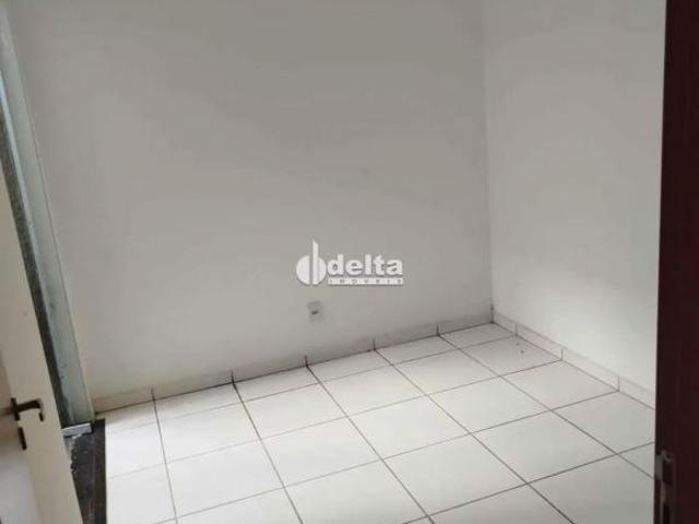 Apartamento venda em Região Geográfica Imediata de Uberlândia, Oliveira Fortes
