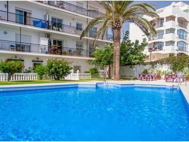 Piso en alquiler en Nerja