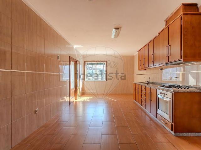 Apartamento venda em Marecos, Porto