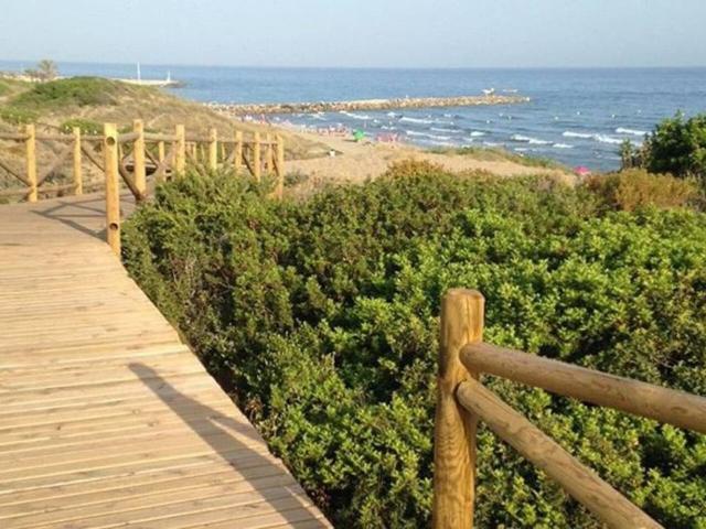 Apartamento en alquiler en Artola, Costa del Sol Occidental