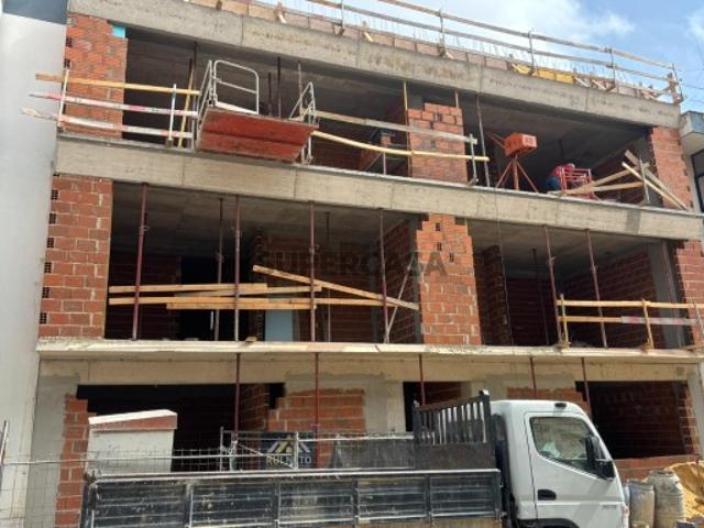 Armazém venda em Seixal, Amora