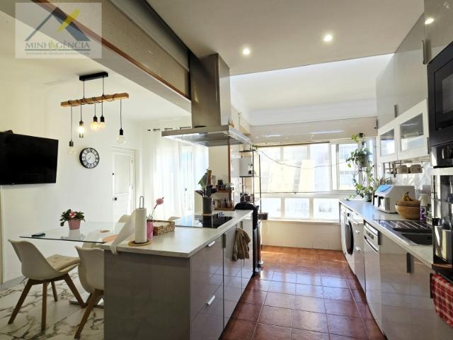 Apartamento venda em Fonte do Lavra, Setúbal