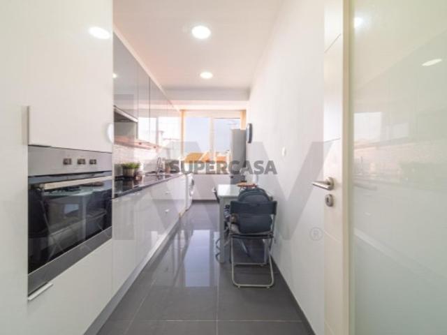 Casa venda em Bairro Janeiro, Amadora