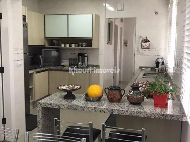 Apartamento venda em Região Geográfica Imediata de Maringá, Maringá