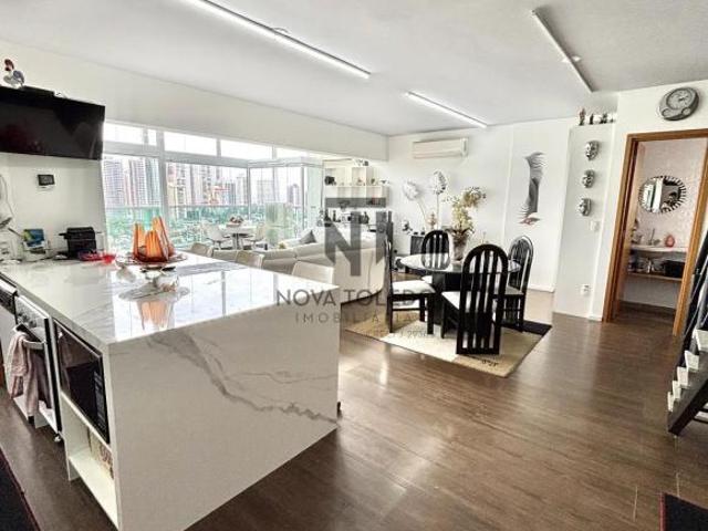 Apartamento venda em Região Imediata de São José dos Campos, Região Metropolitana do Vale do Paraíba e Litoral Norte