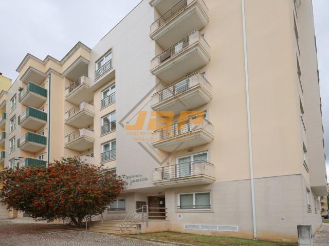 Apartamento venda em Nossa Senhora do Pópulo, Caldas Da Rainha