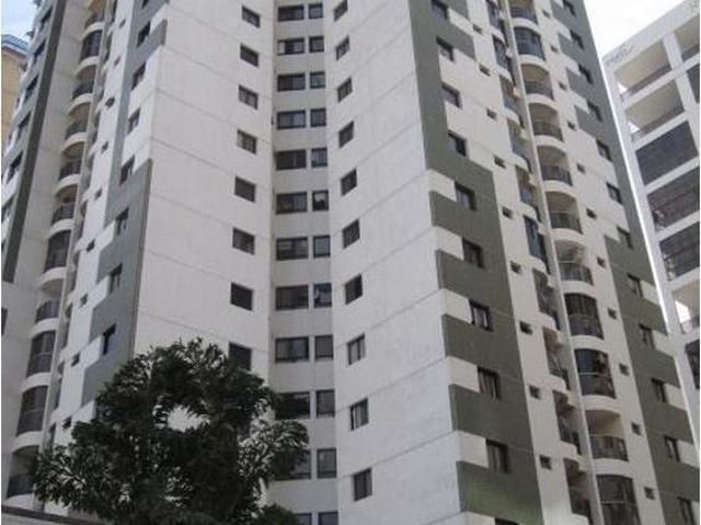 Apartamento venda em Região Geográfica Imediata do Distrito Federal, Região Integrada de Desenvolvimento do Distrito Federal e Entorno