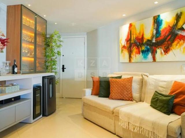Apartamento venda em Águas Claras, Região Geográfica Intermediária do Distrito Federal