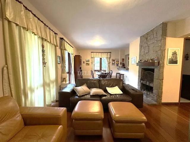 Apartamento venda em Região Geográfica Imediata de Petrópolis, Teresópolis