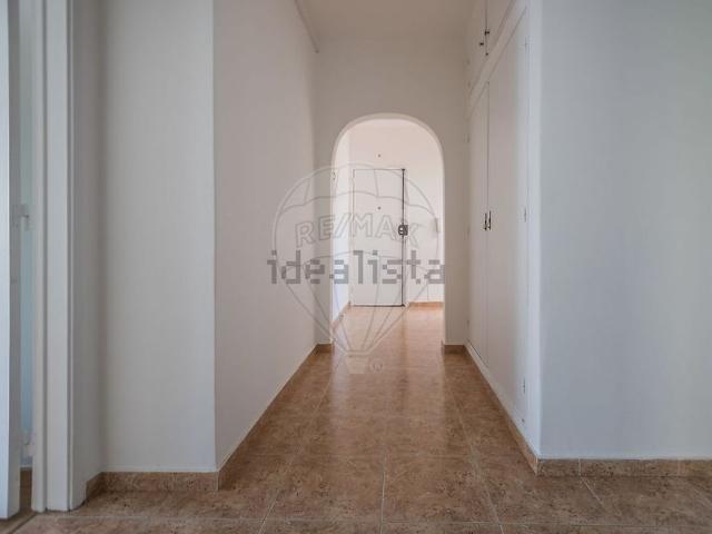 Apartamento alugar em Bairro Ferroviário, Barreiro