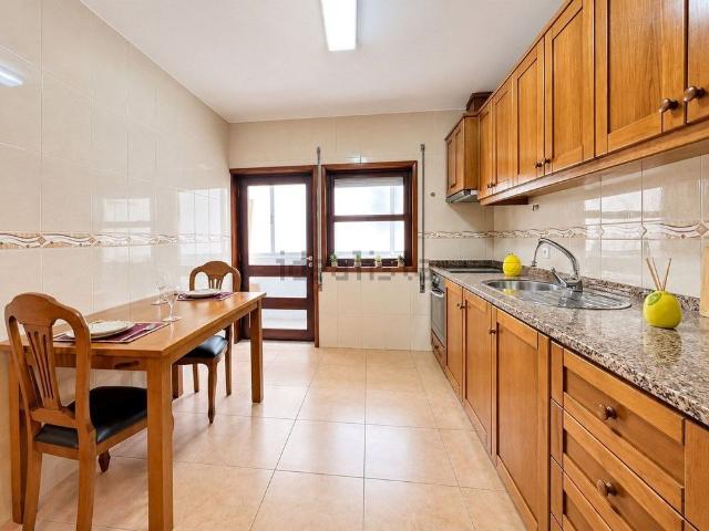Apartamento alugar em Devesas, Vila Nova De Gaia