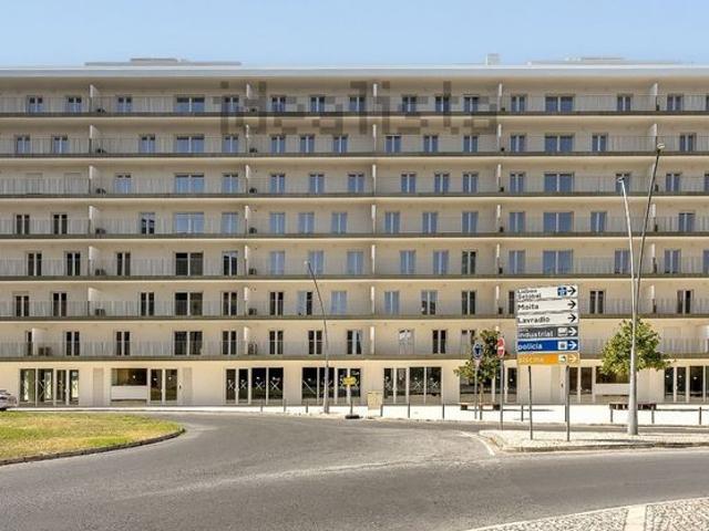 Apartamento alugar em Bairro Ferroviário, Barreiro