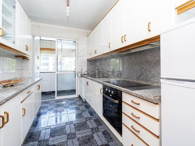 Apartamento alugar em Devesas, Vila Nova De Gaia