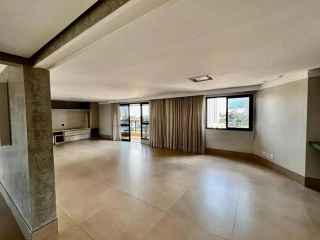 Apartamento venda em Marília