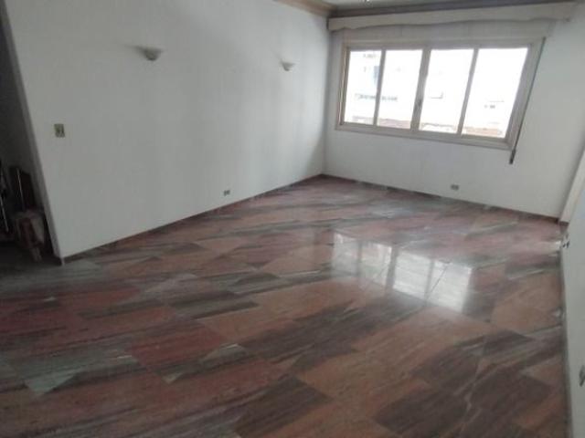 Apartamento aluguel em Região Imediata de Santos, Região Metropolitana da Baixada Santista