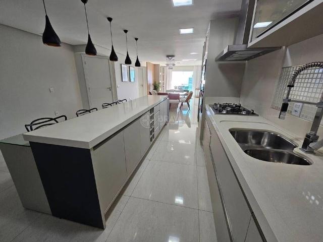 Apartamento aluguel em Cabeçudas, Itajaí