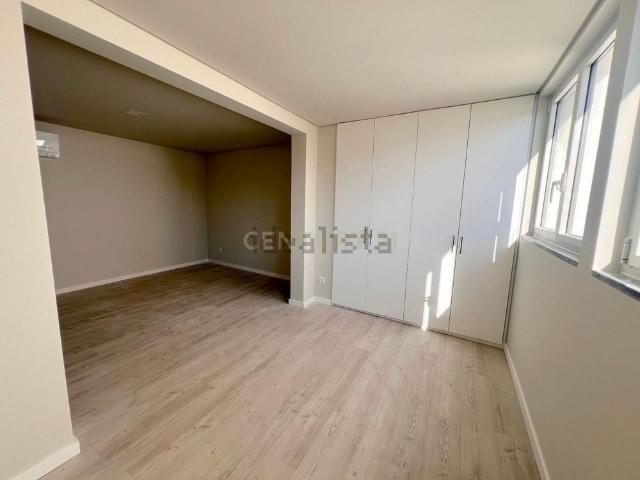 Apartamento alugar em Nossa Senhora do Pópulo, Coto e São Gregório, Caldas da Rainha