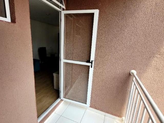 Apartamento aluguel em Vila Rurbana, Curitiba