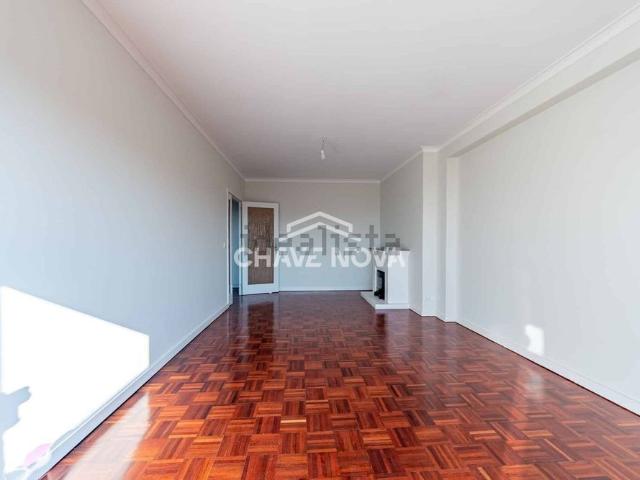 Apartamento alugar em Devesas, Vila Nova De Gaia