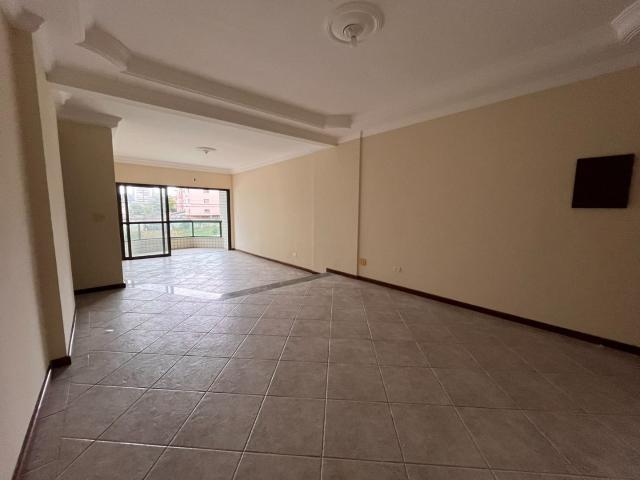 Apartamento aluguel em Região Imediata de Santos, Região Metropolitana da Baixada Santista