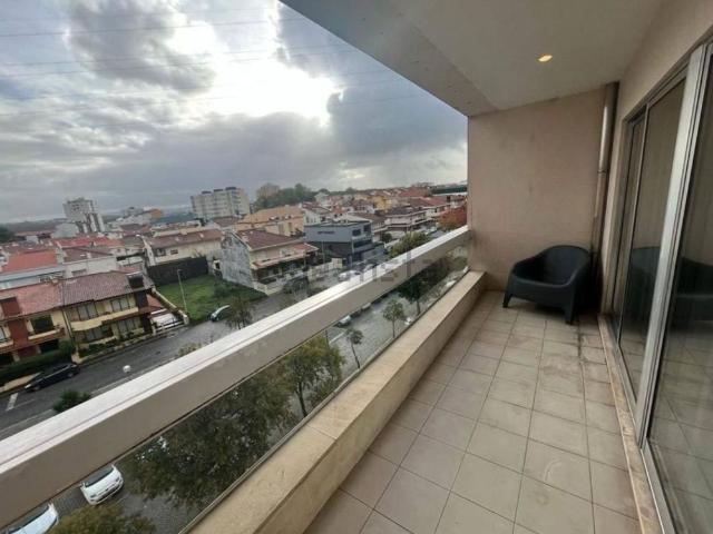 Apartamento alugar em Maia, Gueifães
