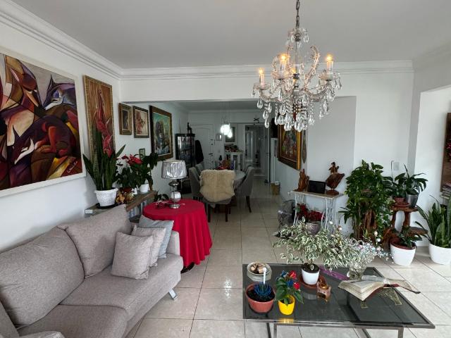 Apartamento venda em Região Geográfica Imediata de Itajaí, Balneario Camboriú