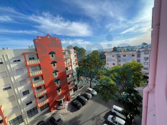 Apartamento alugar em Faro