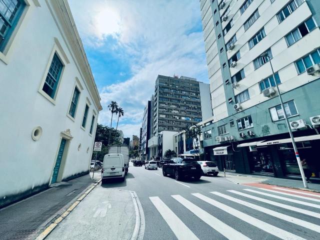 Apartamento aluguel em Região Geográfica Imediata de Florianópolis, Desterro