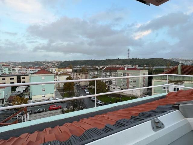Estúdio alugar em Bairro Olaio, Odivelas