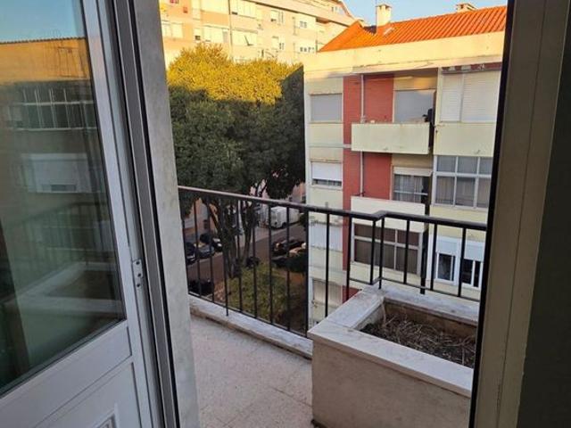 Apartamento alugar em Bairro Olaio, Odivelas