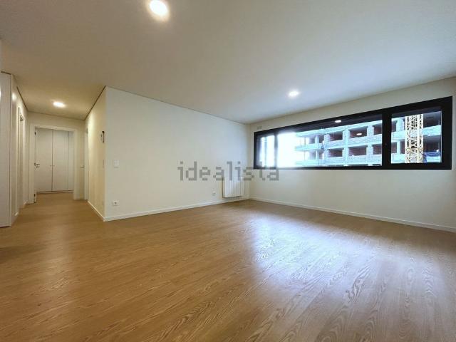 Apartamento alugar em Devesas, Vila Nova De Gaia