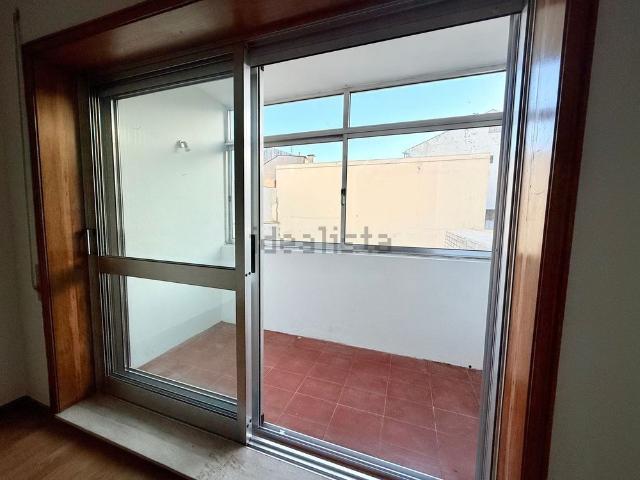 Apartamento alugar em Conjunto Urbano da Ribeira, Porto