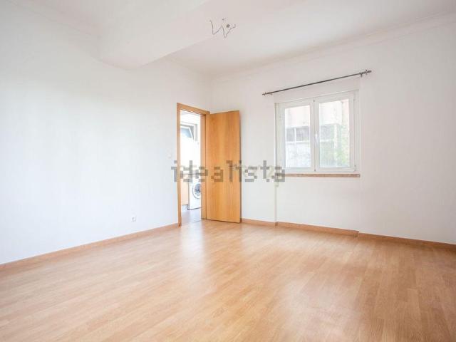 Apartamento alugar em Avenidas Novas, Lisboa