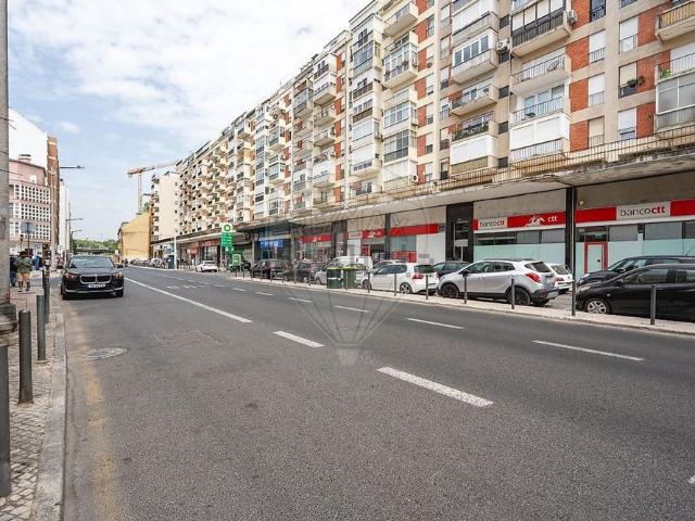 Apartamento alugar em Avenidas Novas, Lisboa