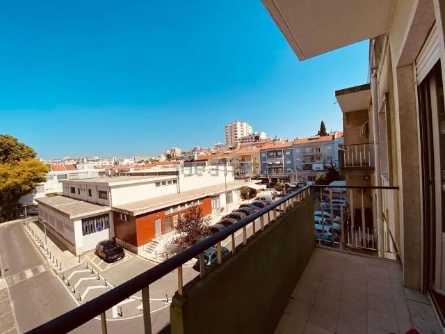 Apartamento alugar em Avenidas Novas, Lisboa