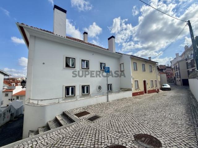 Casa venda em Bairro dos Capuchos, Leiria