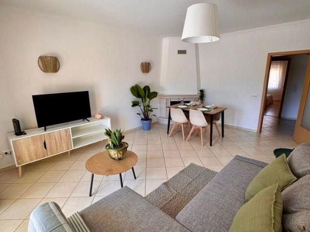 Apartamento alugar em Albufeira e Olhos de Água, Albufeira
