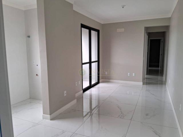 Apartamento venda em Região Geográfica Imediata de Florianópolis, São José