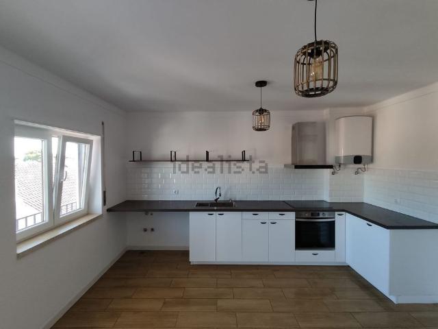 Apartamento alugar em Caldas Da Rainha, Leiria