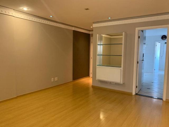 Apartamento venda em Região Geográfica Imediata de Londrina, Londrina