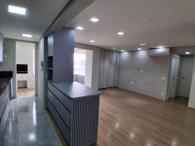 Apartamento venda em Região Geográfica Imediata de Londrina, Londrina