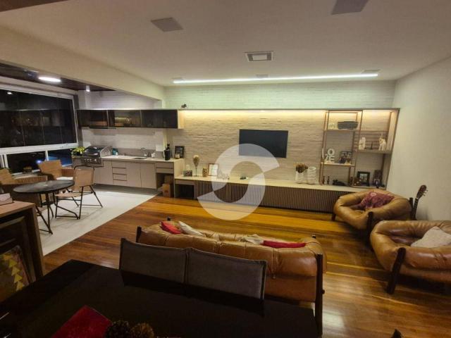 Apartamento venda em Região Praias da Baía, Niterói
